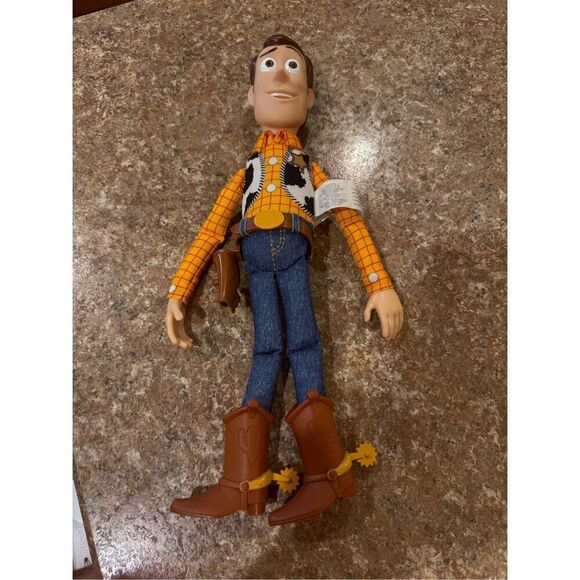 Disney Pixar 15 inch talking woody - Picture 1 of 4